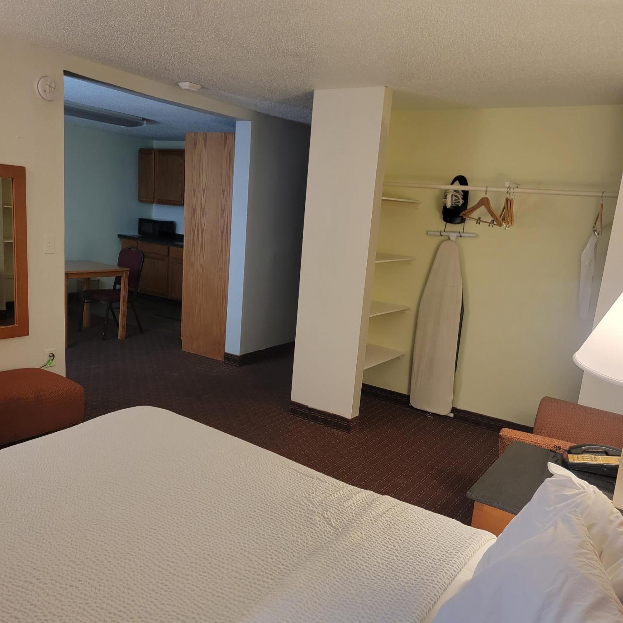 Days Inn By Wyndham Fort Dodge Kültér fotó